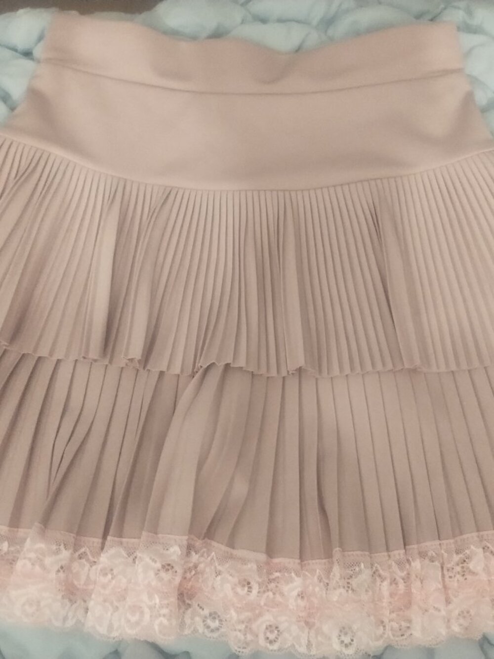 Light pink Double hem lace trim pleated skort - Picture 1 of 3